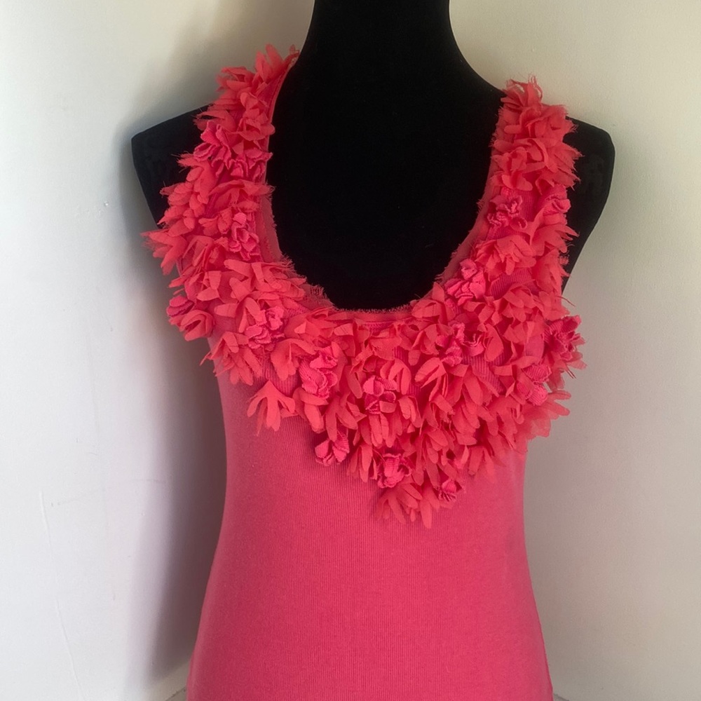 bundle 2 pc ruffled tank set, inc international fuchsia tank & lime green tank